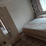Casa Raul Gazde/Camere de închiriat 2 Mai