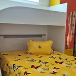Gazde/Camere de închiriat Casa Raul 2 Mai