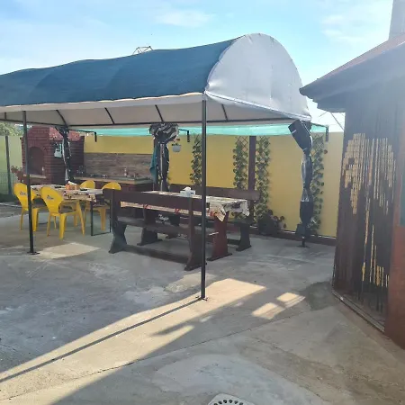 Casa Raul * Două Mai