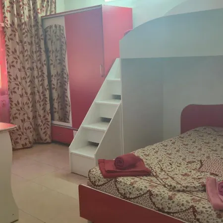 Homestay Casa Raul 2 Mai