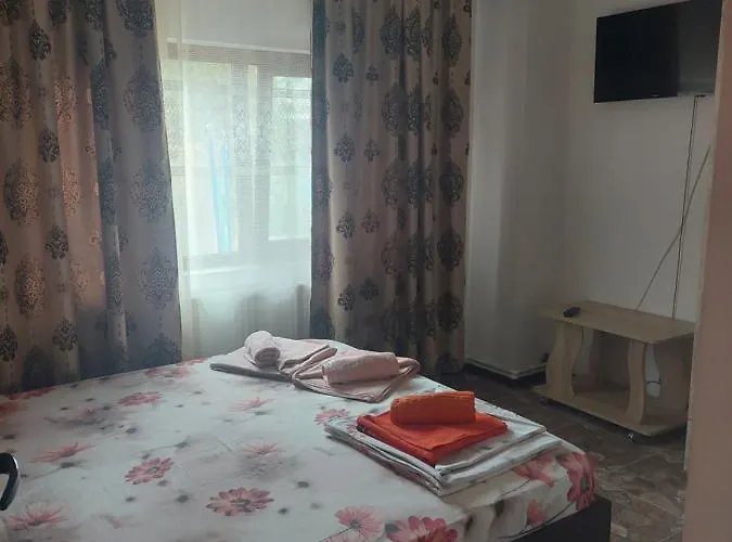 Casa Raul Δωμάτια σε οικογενειακή κατοικία Două Mai